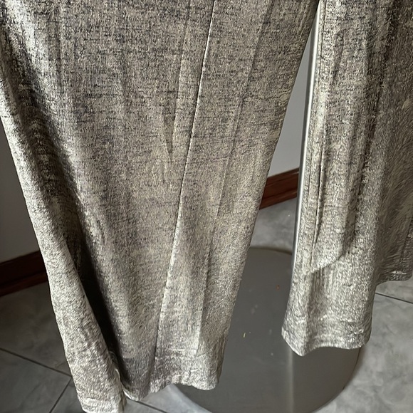 Connect women’s OVERSIZED METALLIC jumpsuit LIQUID stretch gold blk WIDE LEG Sm - Picture 8 of 16